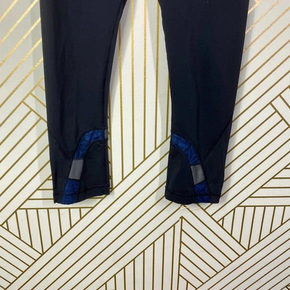 Lululemon Run: Inspire Crop II *Sashiko‎ Print - Picture 6 of 11